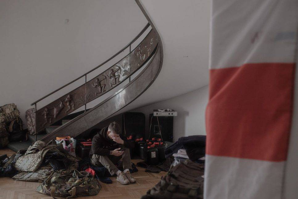 Pavel Kukhta, one of the coordinators of the Belarusian volunteer battalion in Ukraine, named after Kastus Kalinouski, helping with the dispatch of Belarusian volunteer fighters to Ukraine, as well as humanitarian cargo and necessary equipment. Photo: Pasha Kritchko