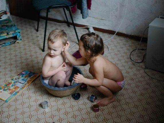 Jenya and Amelia playing together when visiting their grandparents. Photo: Katerina Shosheva