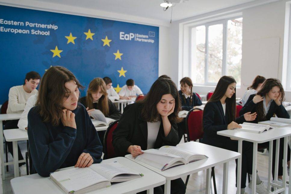 Сабіна в Європейській школі Східного партнерства в Грузії