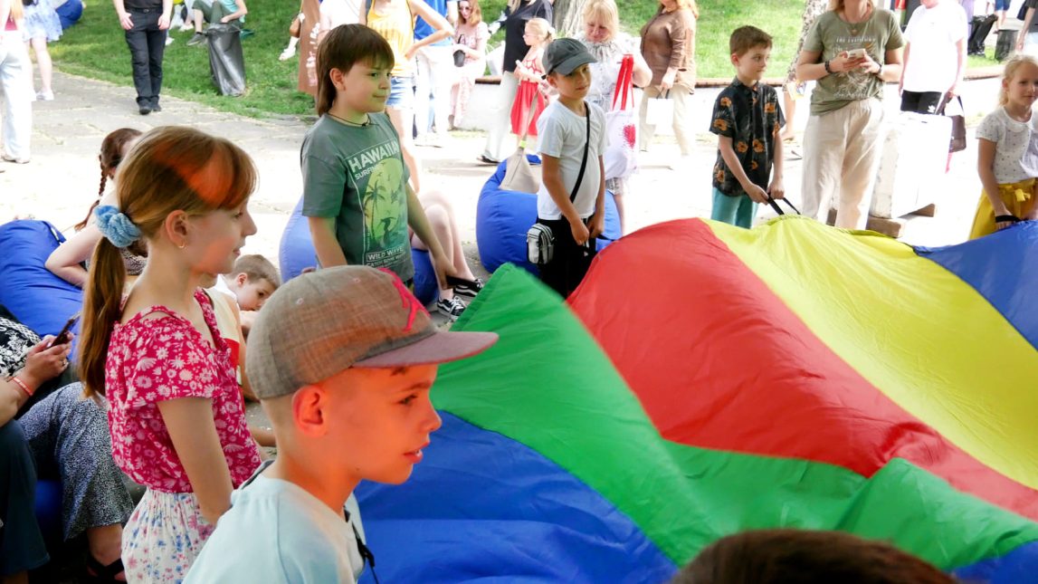 12-space-for-adults-and-children