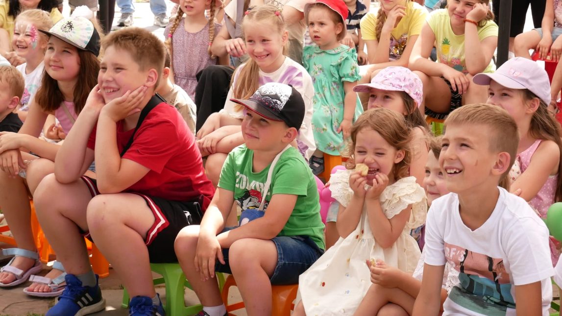5-space-for-adults-and-children